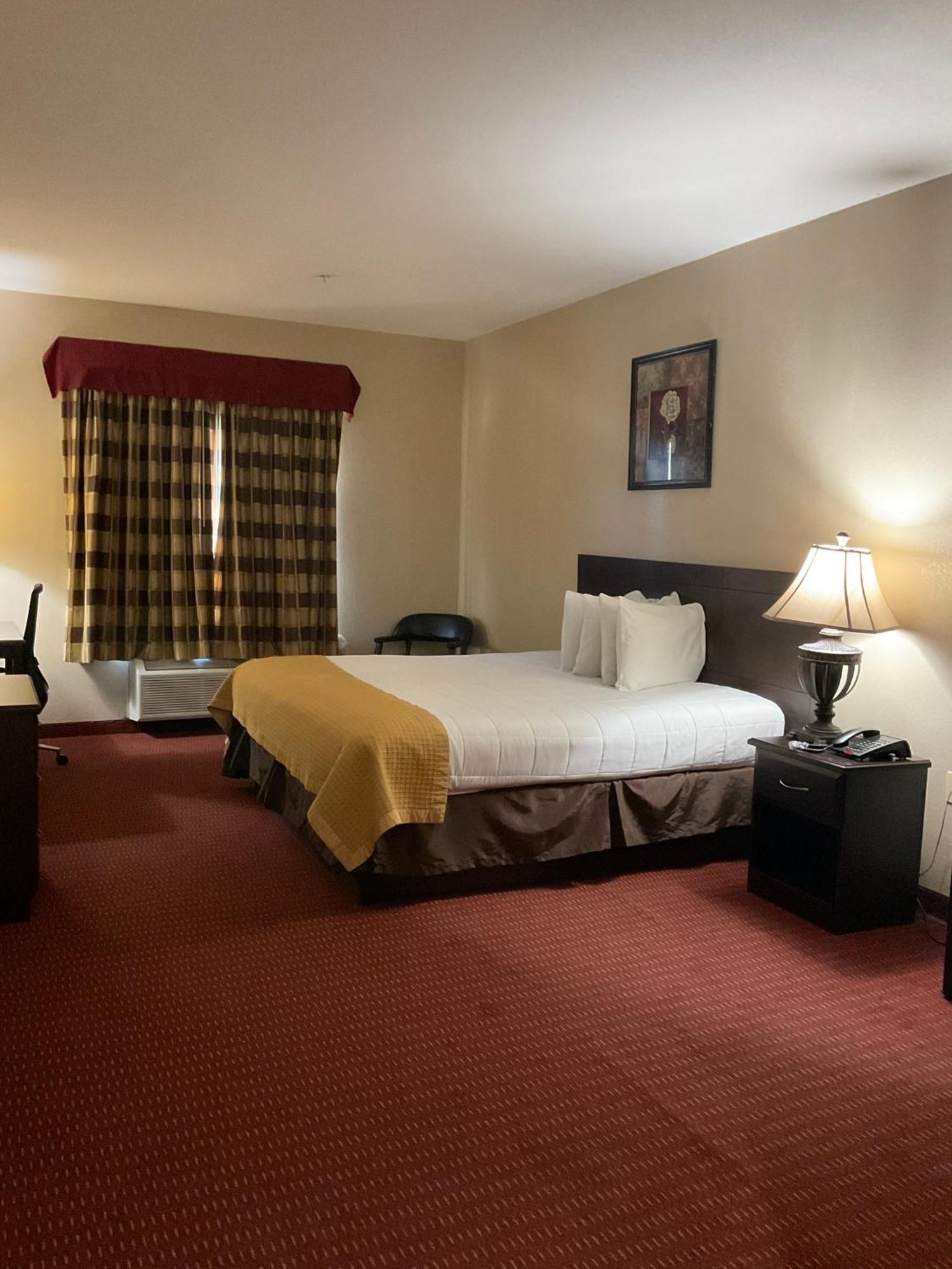 Yorktown Inn And Suites Extérieur photo