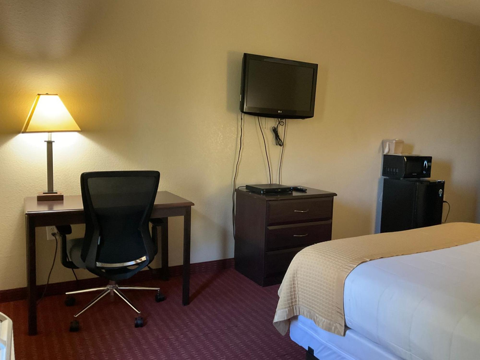 Yorktown Inn And Suites Extérieur photo