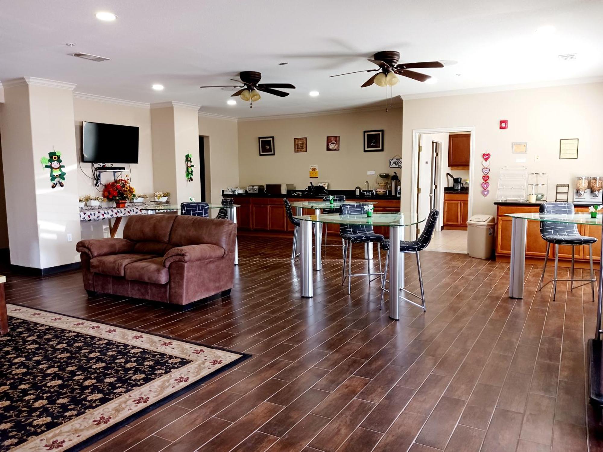 Yorktown Inn And Suites Extérieur photo