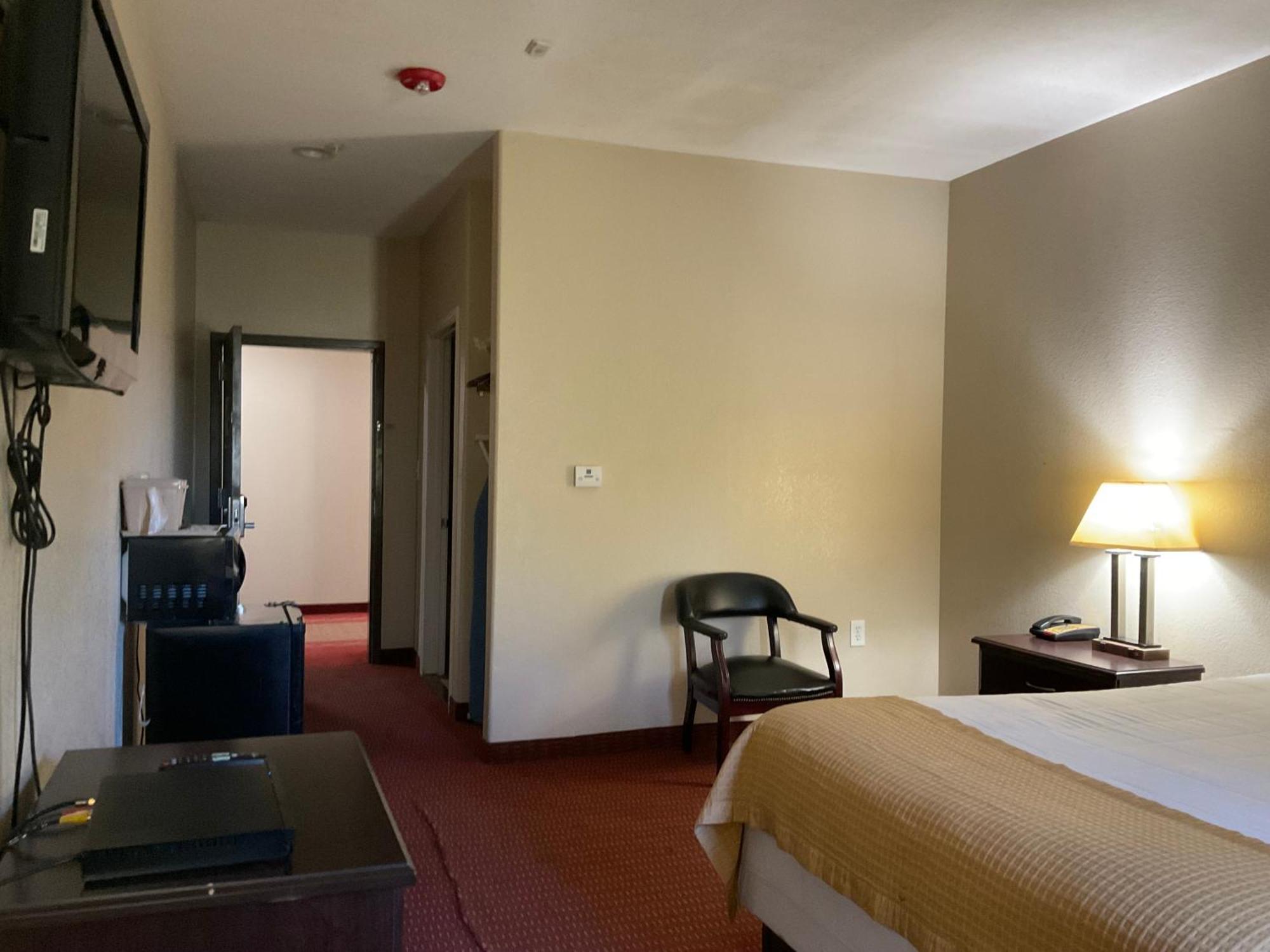 Yorktown Inn And Suites Chambre photo