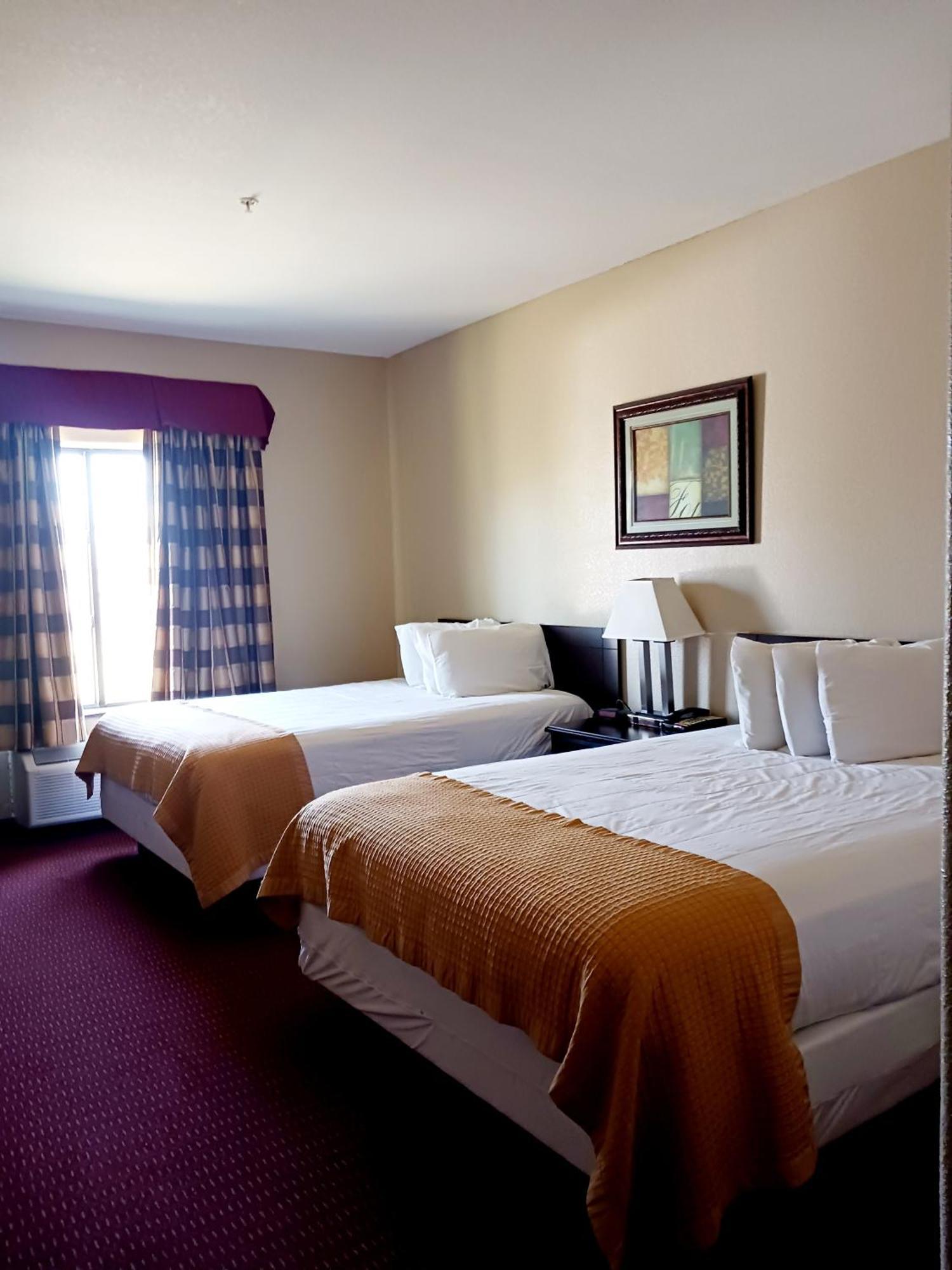 Yorktown Inn And Suites Extérieur photo
