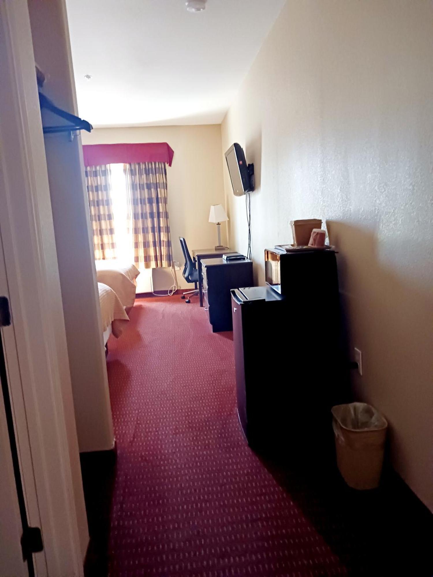 Yorktown Inn And Suites Chambre photo