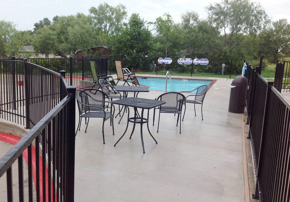 Yorktown Inn And Suites Extérieur photo